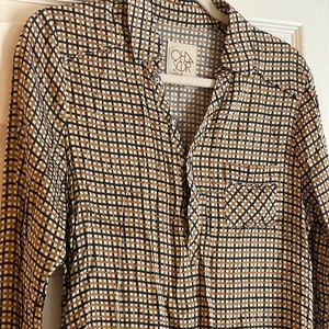 Chaser womens half button down